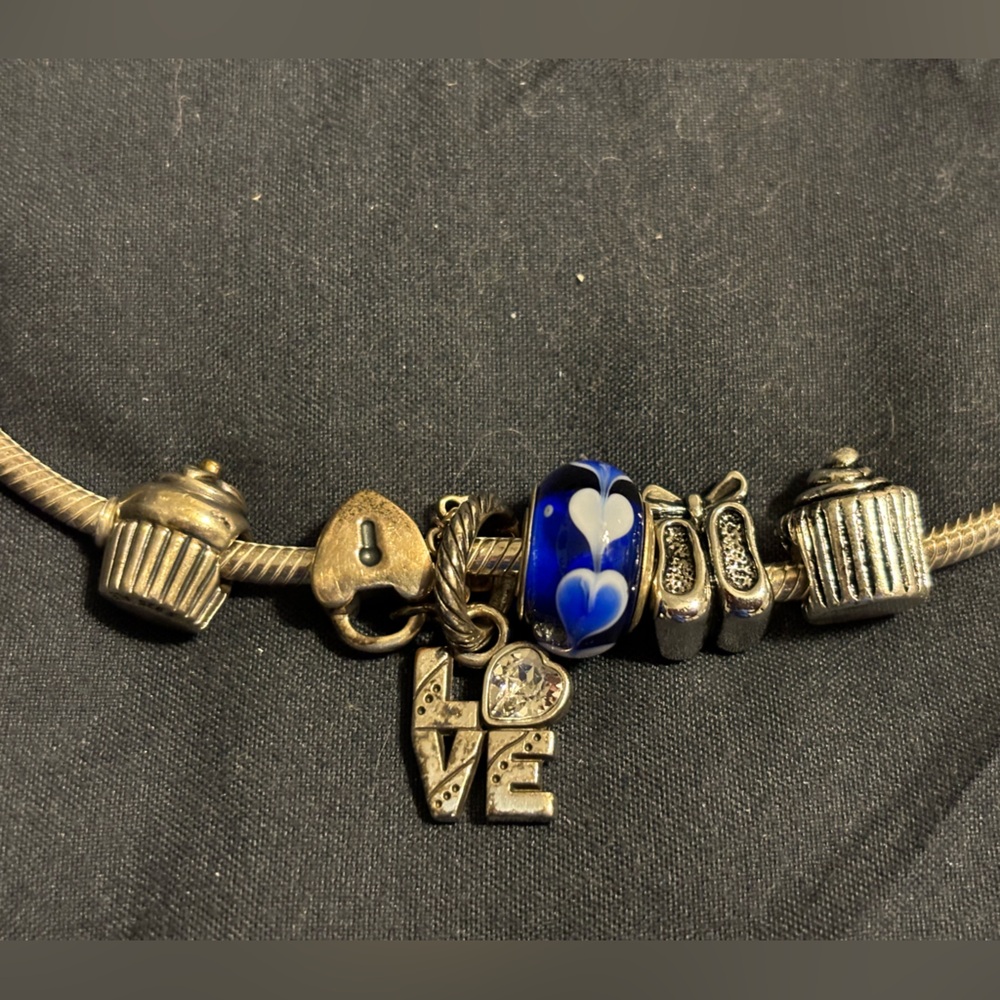 Brighton bracelet and charms.Just been cleaned at jewelry store. Beautiful set. - Picture 3 of 5